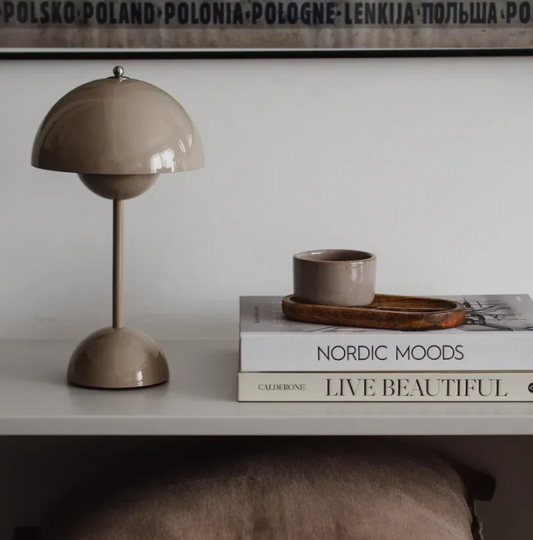 Modespire™ Modern Elegance Table Lamp – Elegant Modern Lighting for Home & Office